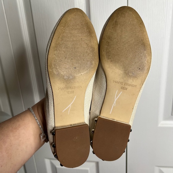 Marc Fisher Beige natural slip on abree flats studded low heel women shoes 6.5 - Picture 10 of 15